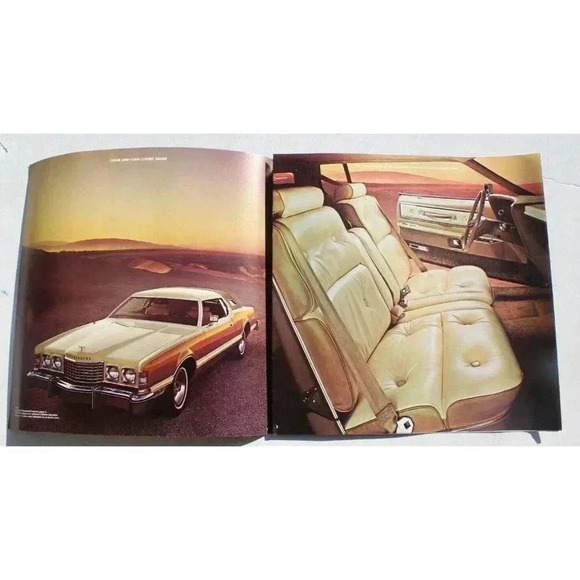 VINTAGE Original 1976 Ford Thunderbird Foldout Deluxe Sales Brochure 76 - Picture 2 of 4